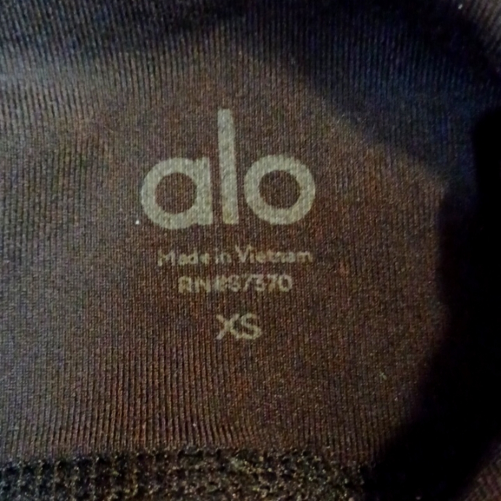 alo Yoga Moto Style Leggings - Picture 5 of 5
